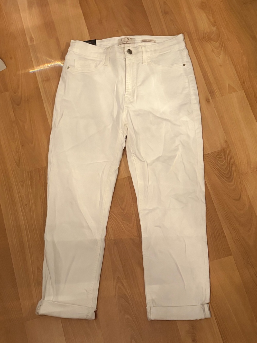 NWT Jen7 White Straight Crop and Roll Jeans Size 6